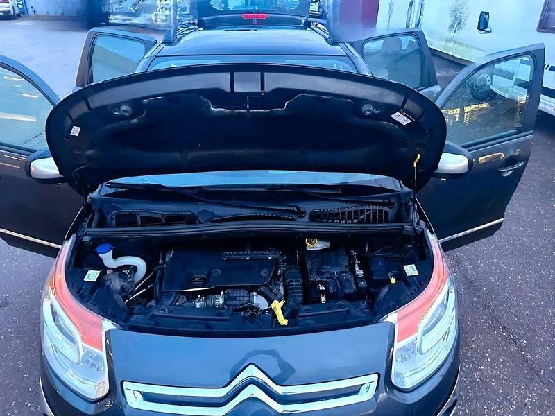 Gebraucht Citroën C3 Picasso SELECTION 99 PS (72 kW) 2015 Grau Van / Kleinbus