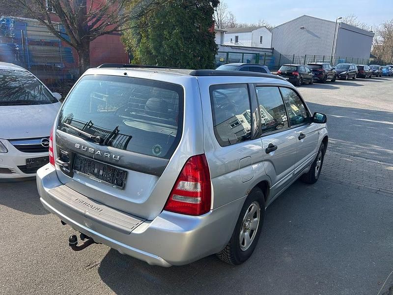 Gebraucht Subaru Forester Comfort 158 PS (116 kW) 2004 Silber SUV