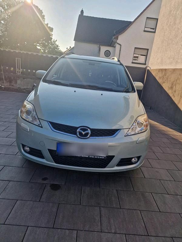 Grün Gebraucht 2005 Mazda 5 Van / Kleinbus | 2.299 € (Fairer Preis) - Bild 1/4