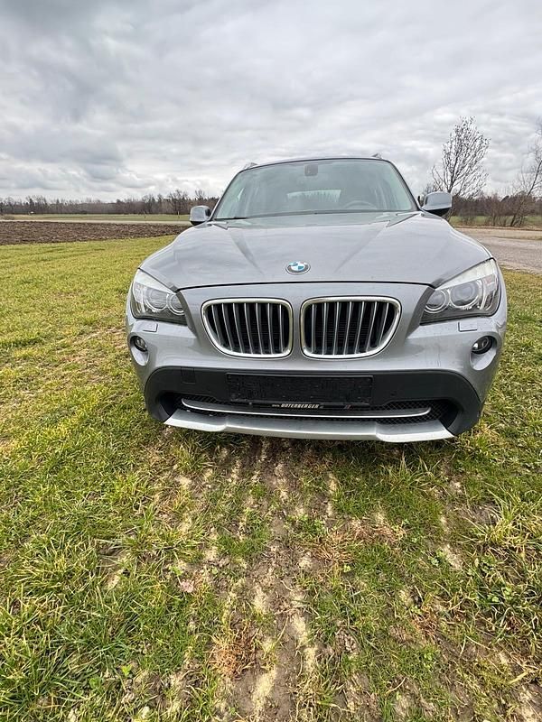 Gebraucht BMW X1 2012 Silber SUV