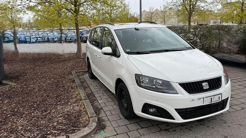 Używany Seat Alhambra Style 150 KM (110 kW) 2013 Biały Minivan