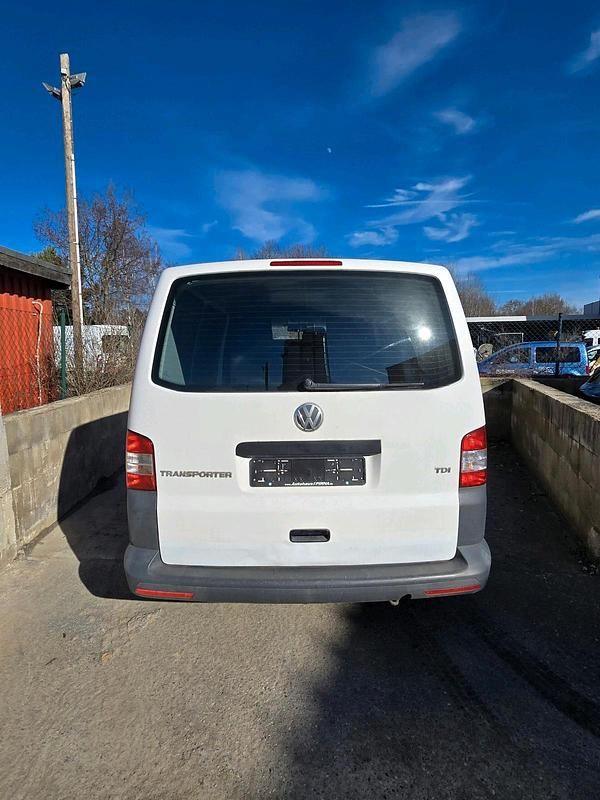 Gebraucht VW T5 140 PS (102 kW) 2012 Weiß Van