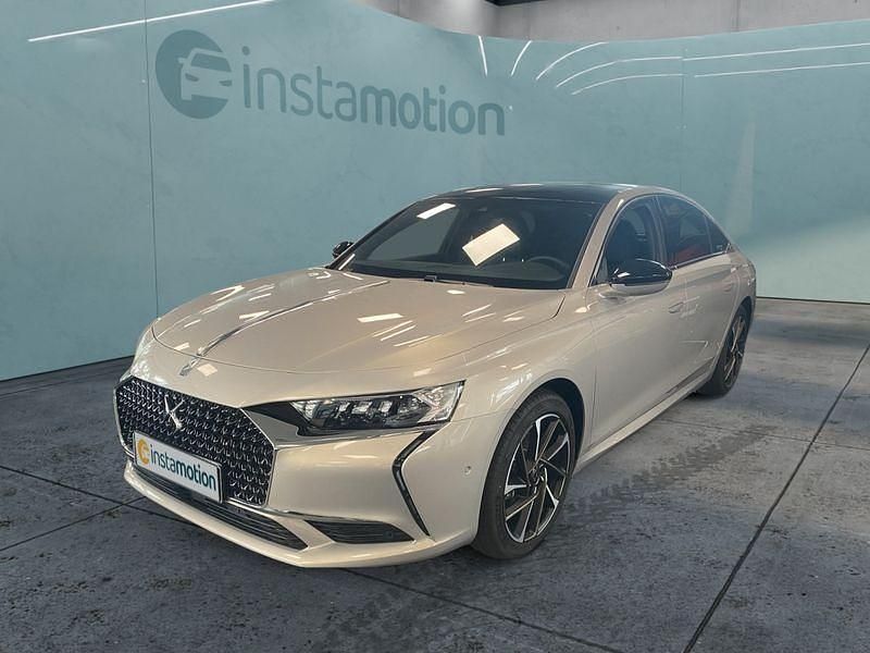 Grau Gebraucht 2024 DS Automobiles DS9 Limousine | 52.249 € (Fairer Preis) - Bild 1/4