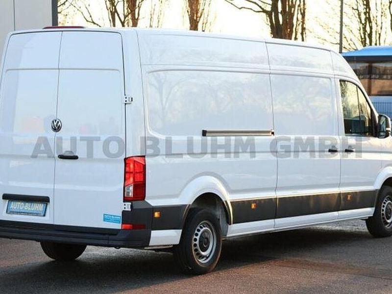 Gebraucht VW Crafter 177 PS (130 kW) 2022 Candyweiß Van
