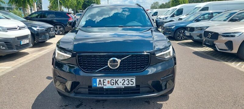 Gebraucht Volvo XC40 Plus 197 PS (144 kW) 2023 Schwarz SUV