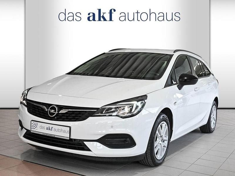 Schneeweiss/summitwhite/arctic Gebraucht 2022 Opel Astra Edition Kombi | 13.100 € (Superpreis) - Bild 1/4