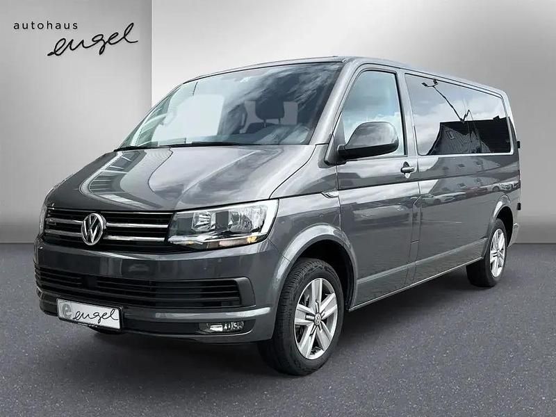 Grau Gebraucht 2019 VW Caravelle Comfortline Van / Kleinbus | 44.989 € (Teuer) - Bild 1/3