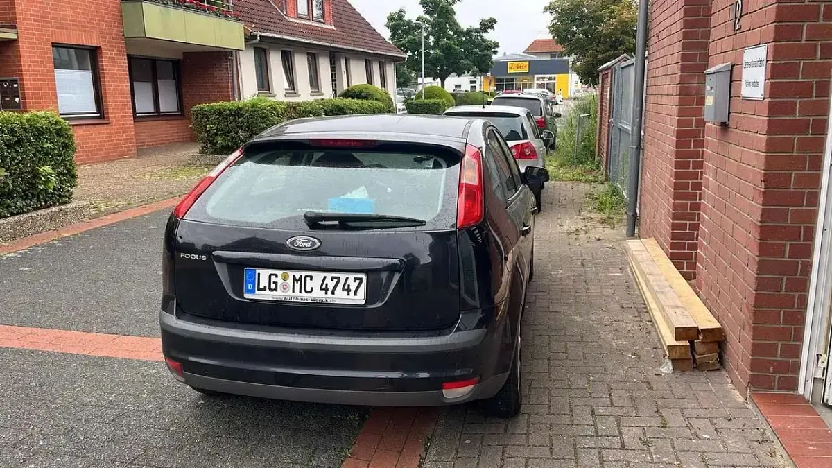 Gebraucht Ford Focus Ambiente 101 PS (74 kW) 2005 Limousine