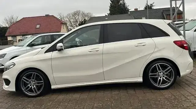 Gebraucht Mercedes B180 AMG 122 PS (89 kW) 2017 Andere Kleinwagen