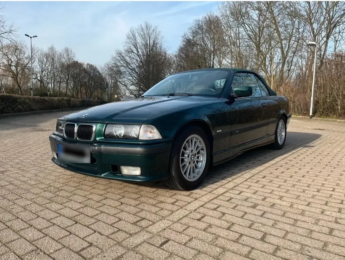 Gebraucht BMW 318 116 PS (85 kW) 1999 Grün Cabrio
