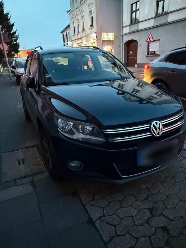 Gebraucht VW Tiguan 155 PS (114 kW) 2016 Schwarz SUV