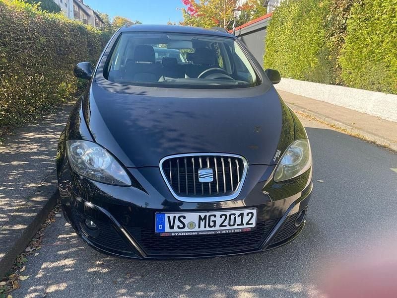 Gebraucht Seat Altea 4You 105 PS (77 kW) 2011 Schwarz Van / Kleinbus