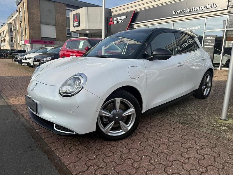 Gebraucht Ora 03 Pro+ 125 kW (171 PS) 2023 Moonlight white / st Kleinwagen