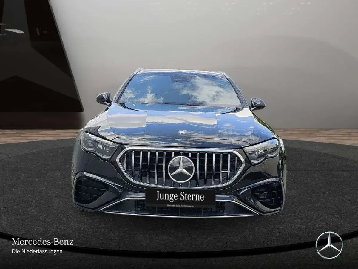 Gebraucht Mercedes E53 AMG AMG 449 PS (330 kW) 2025 Obsidianschwarz Kombi