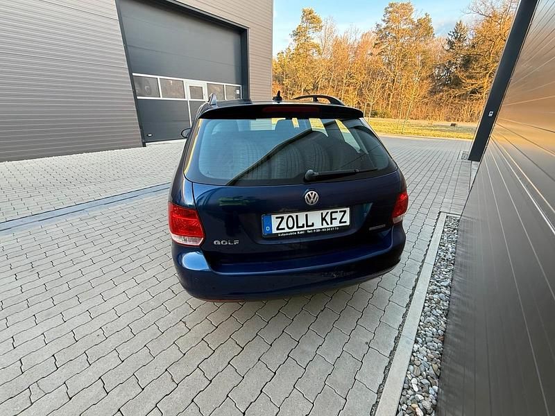 Gebraucht VW Golf V 105 PS (77 kW) 2009 Blau Kombi