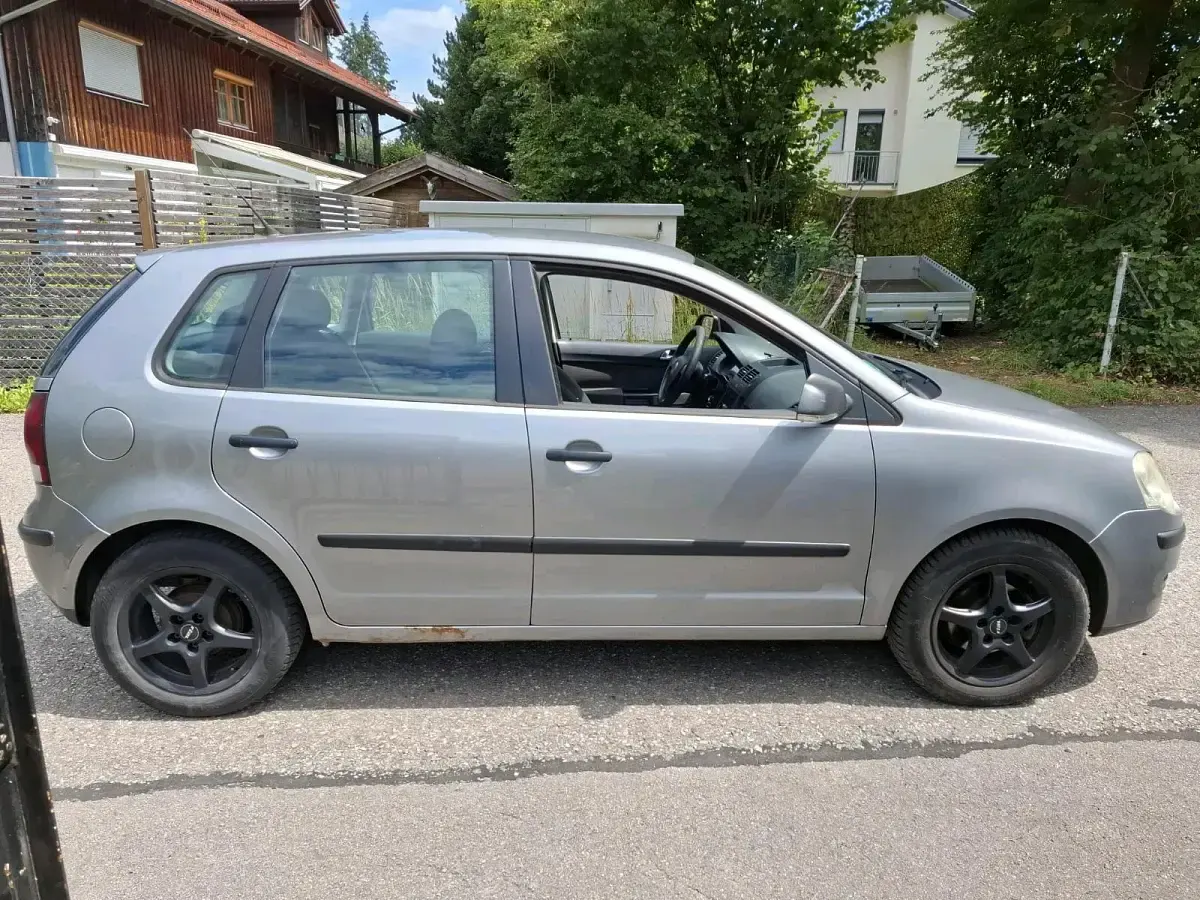 Gebraucht VW Polo 80 PS (58 kW) 2007 Silber Kleinwagen