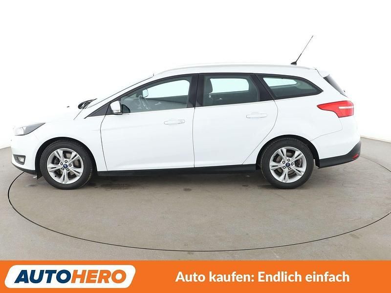 Gebraucht Ford Focus 125 PS (91 kW) 2016 Weiß Kombi