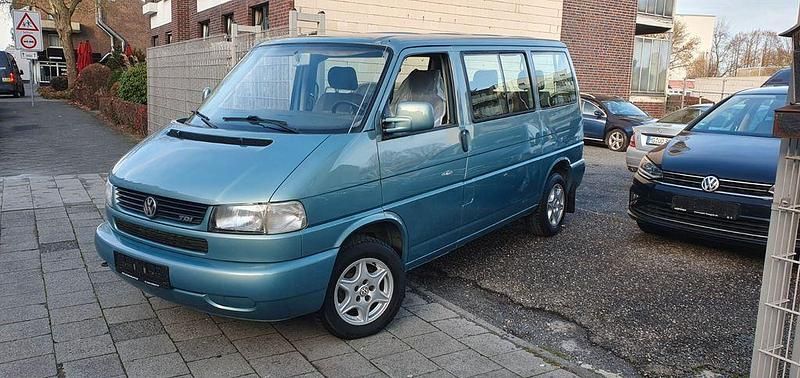 Gebraucht VW Multivan 102 PS (75 kW) 2000 Grün Van