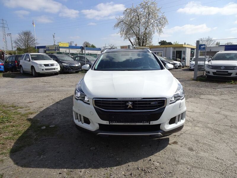 Weiß Gebraucht 2016 Peugeot 508 Kombi | 10.500 € (Fairer Preis) - Bild 1/4