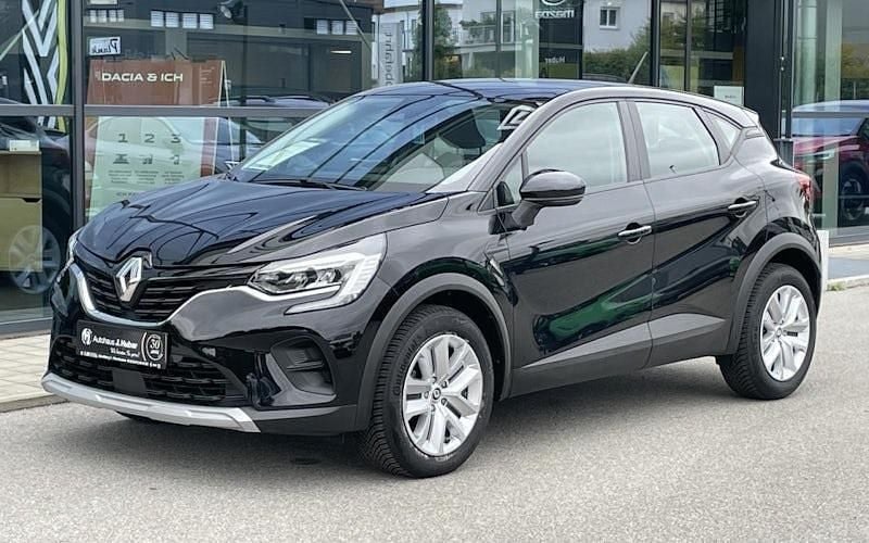 Usado Renault Captur Evolution 140 HP (102 kW) 2024 Preto SUV