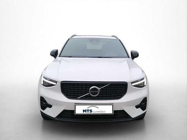 Gebraucht Volvo XC40 145 PS (106 kW) 2024 SUV