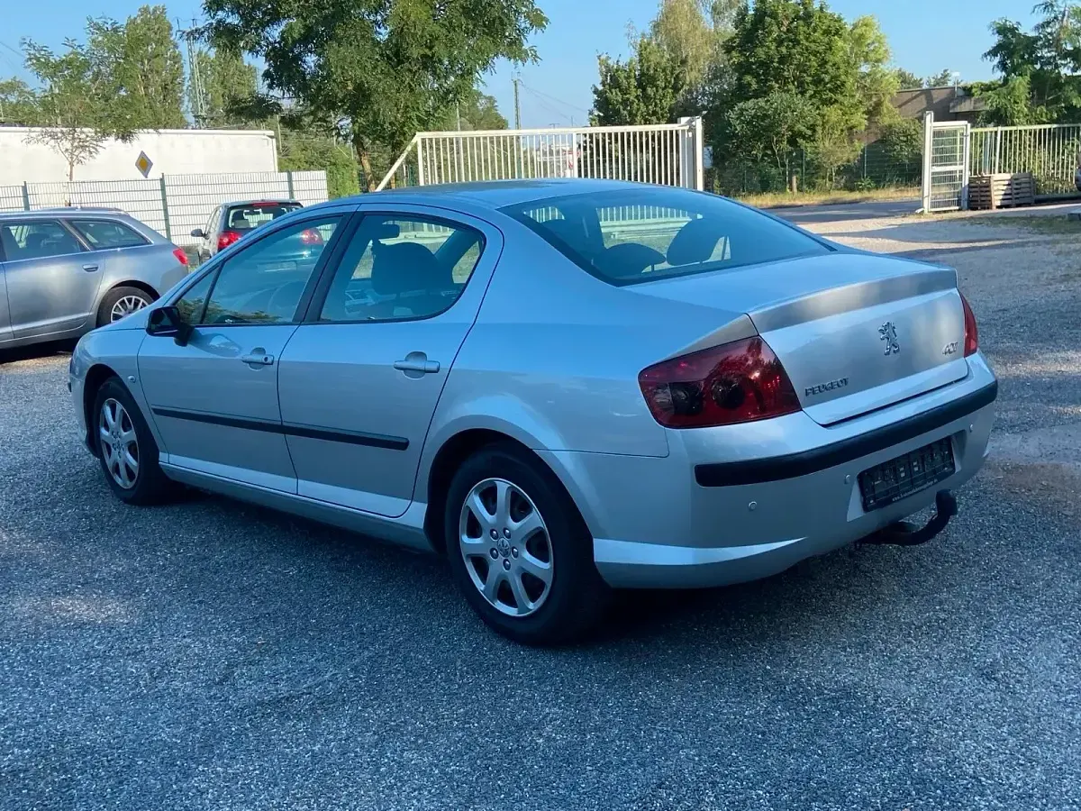 Gebraucht Peugeot 407 125 PS (91 kW) 2008 Grau Limousine