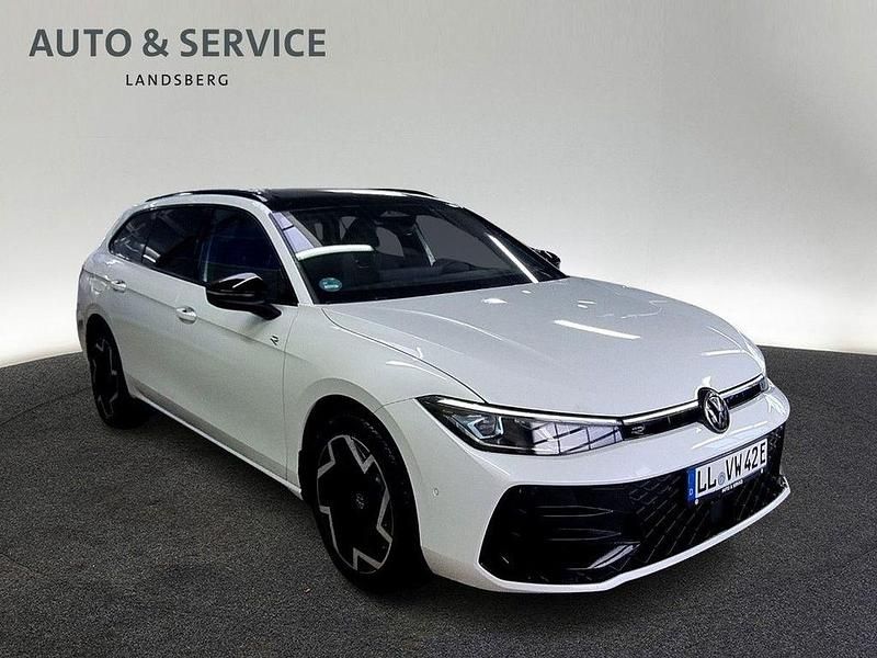 Neu VW Passat R-line 272 PS (200 kW) 2026 Weiß Limousine