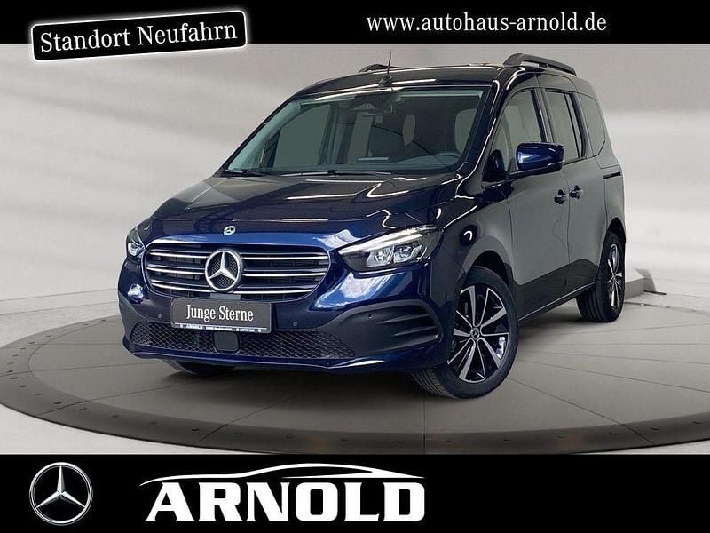 Blau (cavansitblau) Neu 2025 Mercedes 180 Progressive Limousine | 32.150 € (Guter Preis) - Bild 1/4