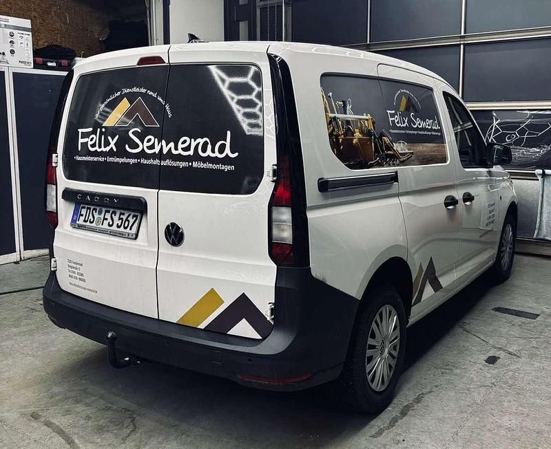 Gebraucht VW Caddy 102 PS (75 kW) 2024 Weiß Van / Kleinbus