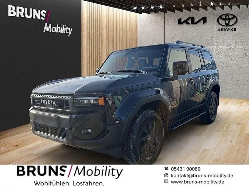 Schwarz Neu 2026 Toyota Land Cruiser Executive SUV | 84.690 € (Fairer Preis) - Bild 1/4