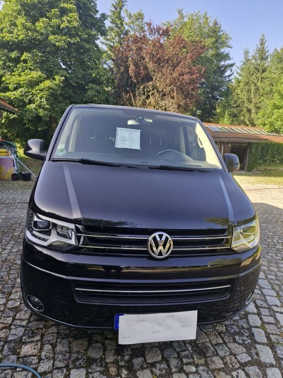 Schwarz Gebraucht 2013 VW T5 Highline Van | 25.000 € (Superpreis) - Bild 1/4