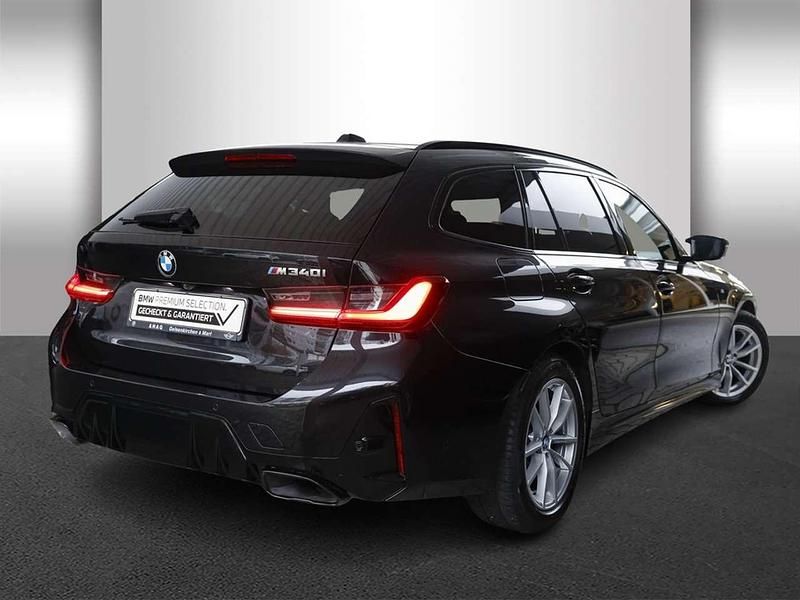 Gebraucht BMW M340 M Sport 374 PS (275 kW) 2025 Saphirschwarz metallic Limousine