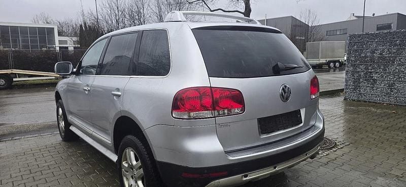 Gebraucht VW Touareg 224 PS (164 kW) 2006 Silber SUV