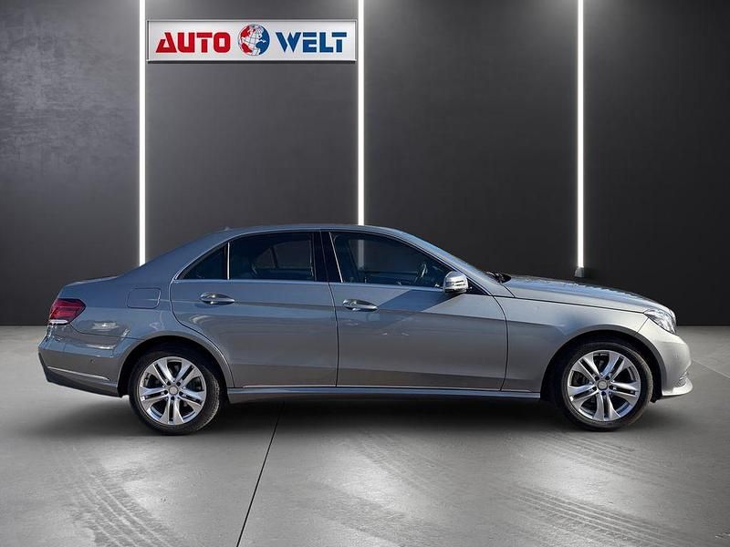 Gebraucht Mercedes E200 Avantgarde 184 PS (135 kW) 2013 Grau Limousine
