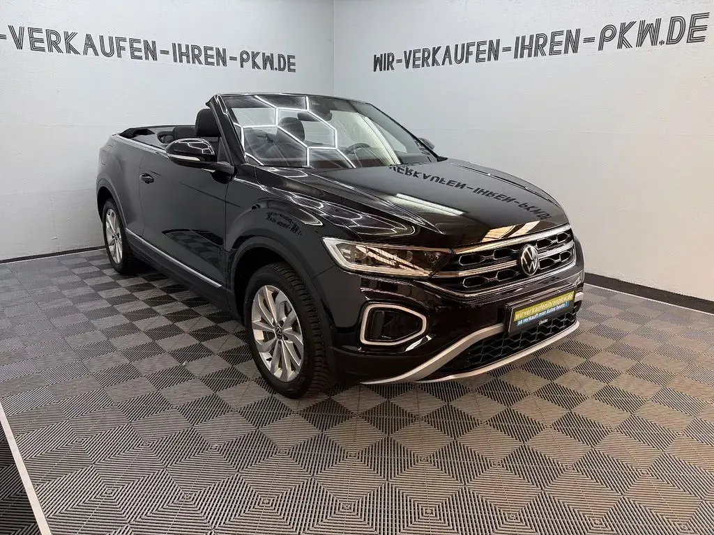 Gebraucht VW T-Roc Cabriolet Style 116 PS (85 kW) 2024 Schwarz Cabrio