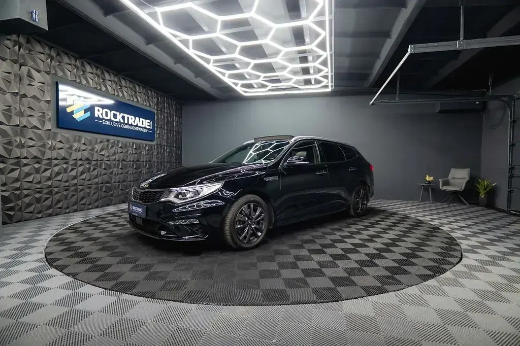 Gebraucht Kia Optima GT-Line 179 PS (131 kW) 2018 Schwarz Kombi