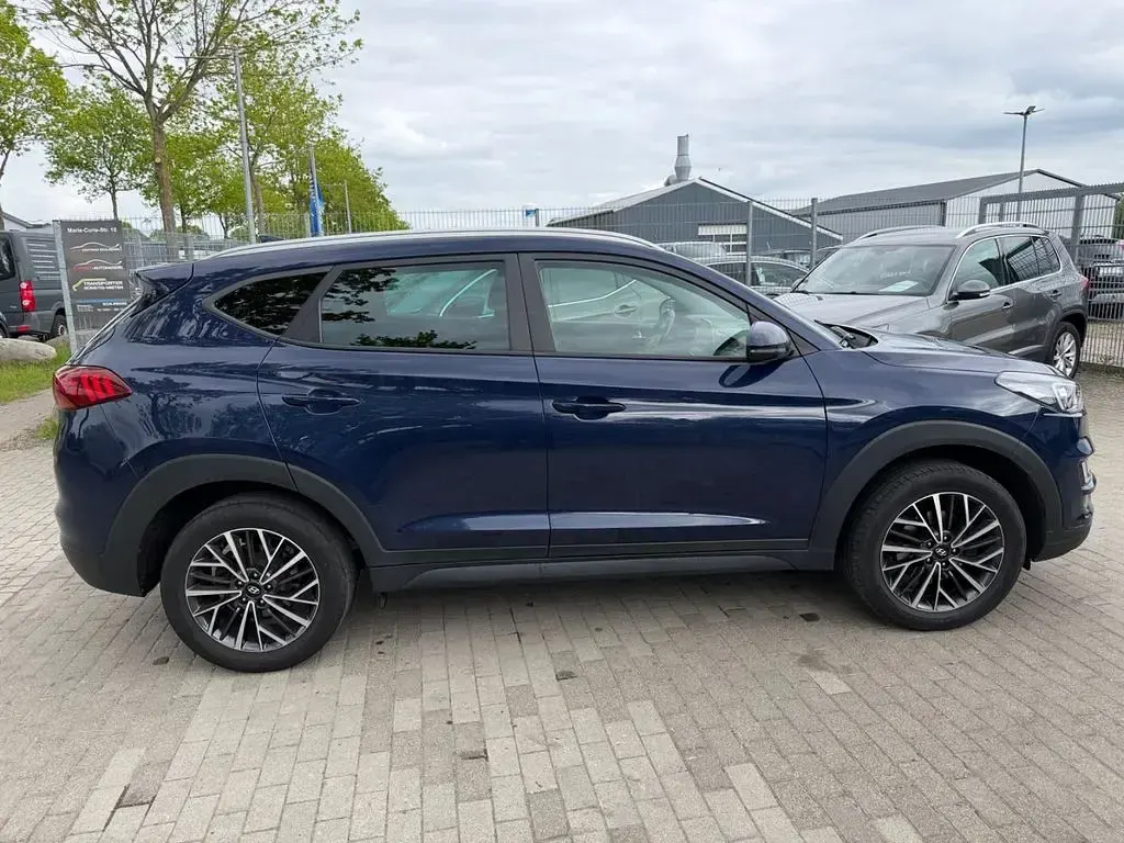 Gebraucht Hyundai Tucson Trend 132 PS (97 kW) 2019 Blau SUV