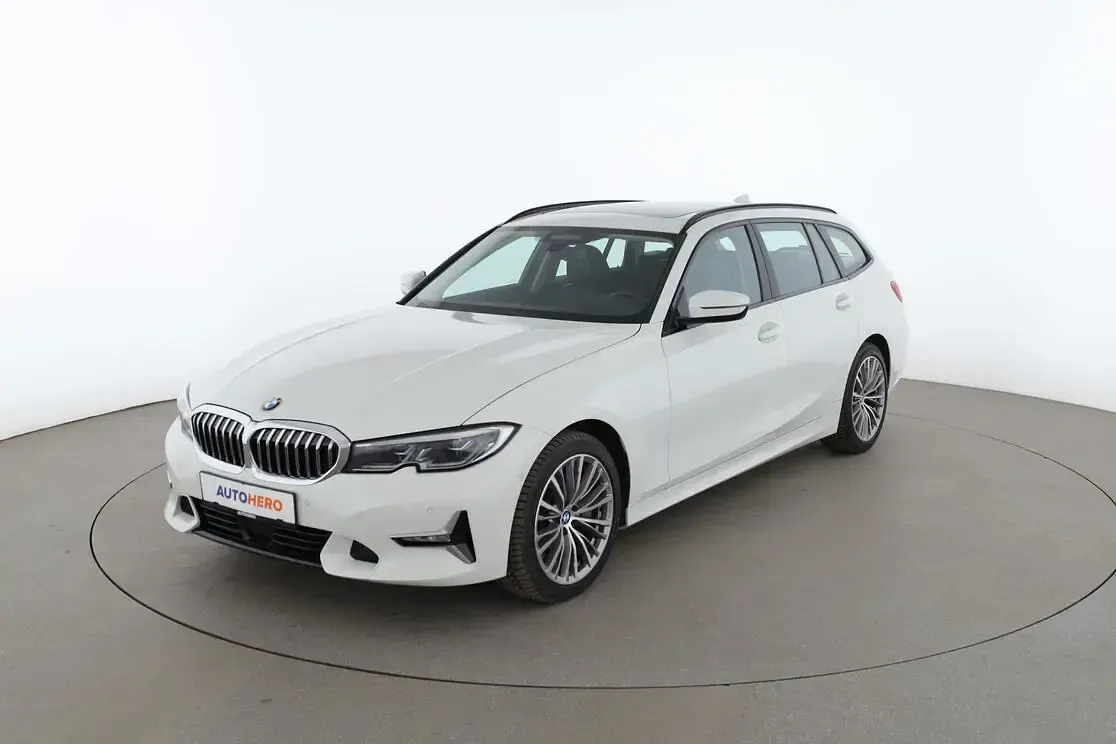 Gebraucht BMW 330 Luxury Line 258 PS (189 kW) 2019 Kombi