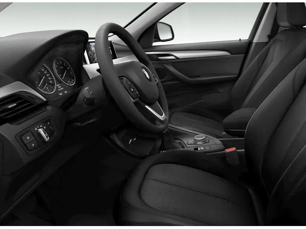 Gebraucht BMW X1 Advantage 192 PS (141 kW) 2017 Silber SUV