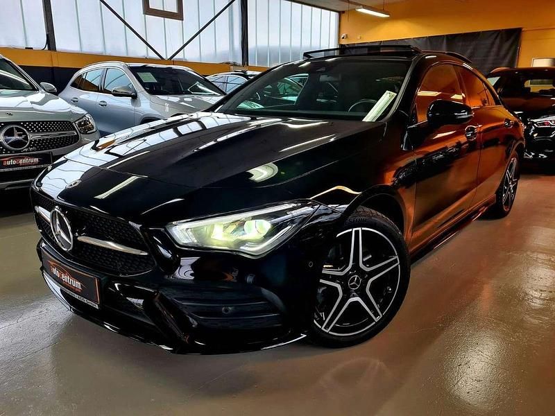 Nachtschwarz Gebraucht 2020 Mercedes E250 AMG Coupé | 31.990 € (Etwas zu teuer) - Bild 1/4