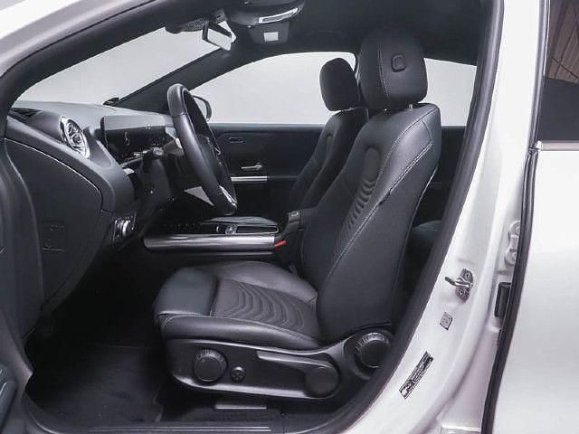 Gebraucht Mercedes EQA350 214 kW (292 PS) 2024 SUV