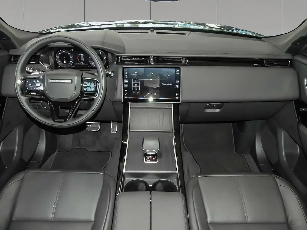 Second-hand Land Rover Range Rover Velar SE Dynamic 304 CP (223 kW) 2025 Gri SUV
