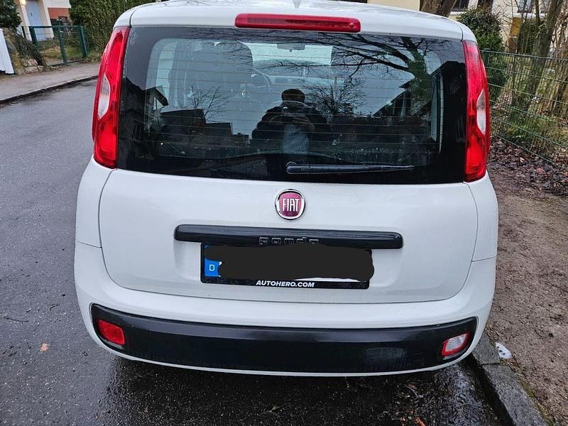 Gebraucht Fiat Panda 69 PS (50 kW) 2017 Weiß Kleinwagen