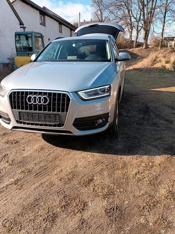 Gebraucht Audi Q3 150 PS (110 kW) 2014 Silber SUV