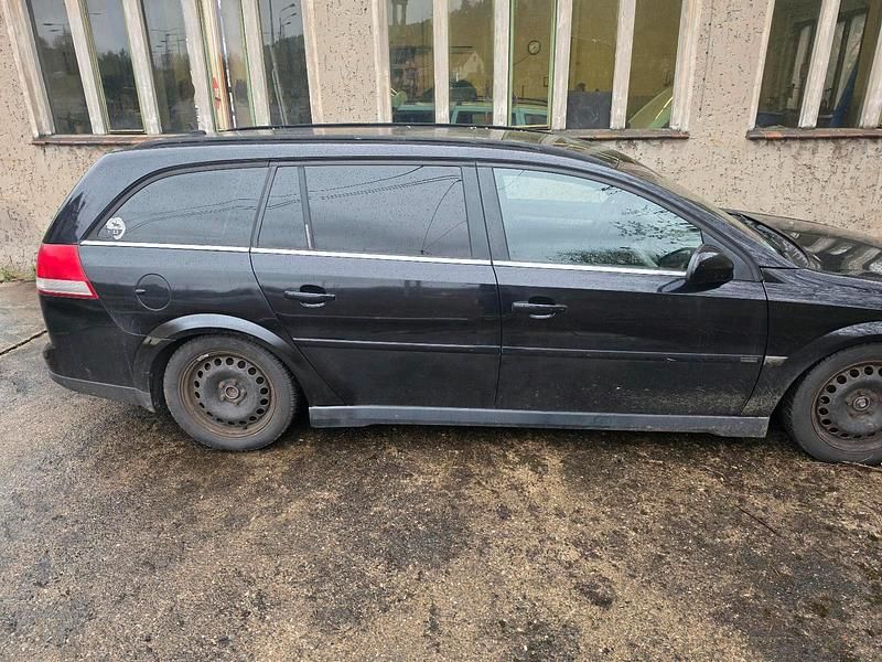 Gebraucht Opel Vectra 150 PS (110 kW) 2004 Schwarz Kombi