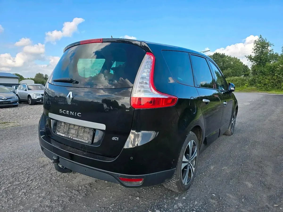 Gebraucht Renault Scénic III Bose Edition 131 PS (96 kW) 2011 Schwarz Van / Kleinbus