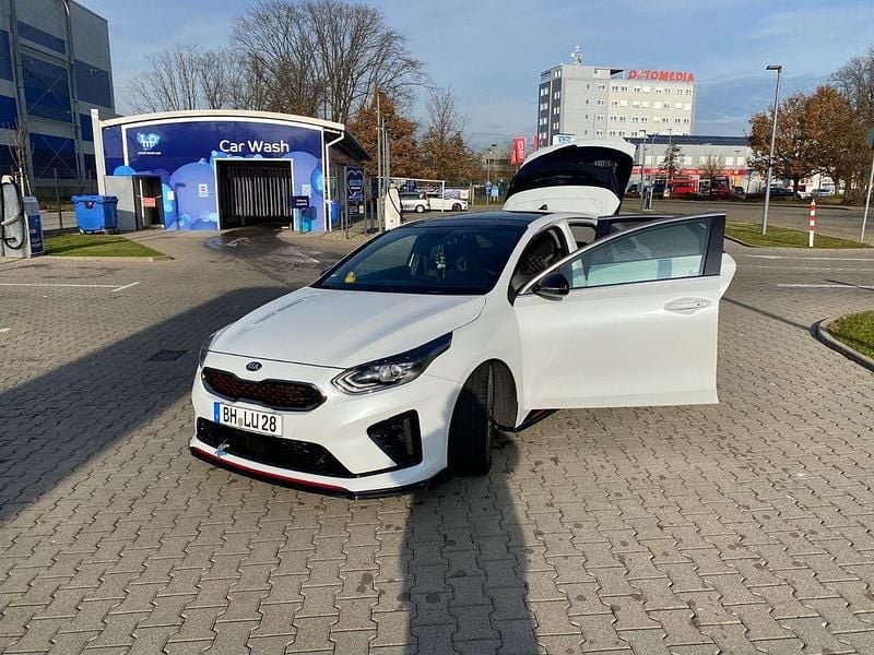 Gebraucht Kia ProCeed GT 204 PS (150 kW) 2020 Weiß Kombi