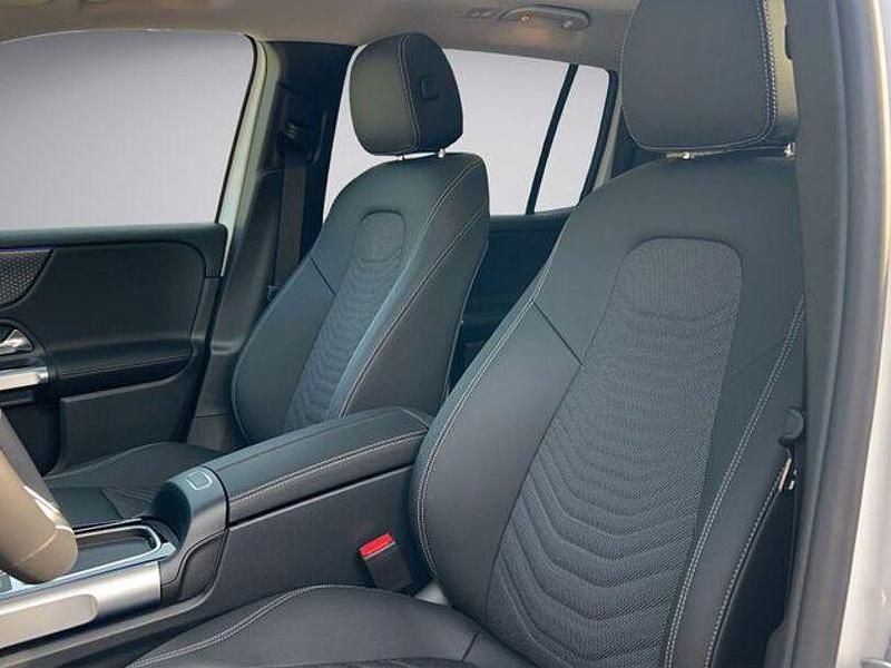 Gebraucht Mercedes GLB200 Advanced Plus 150 PS (110 kW) 2024 Andere SUV