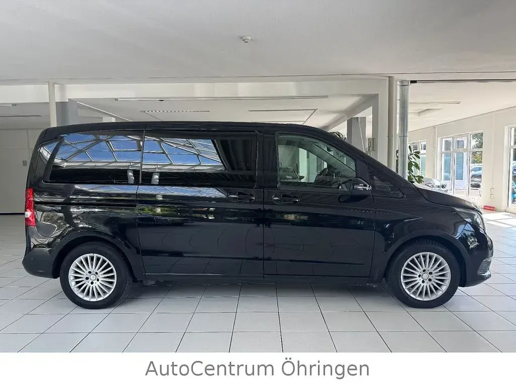Gebraucht Mercedes V250 190 PS (139 kW) 2017 Schwarz Van / Kleinbus