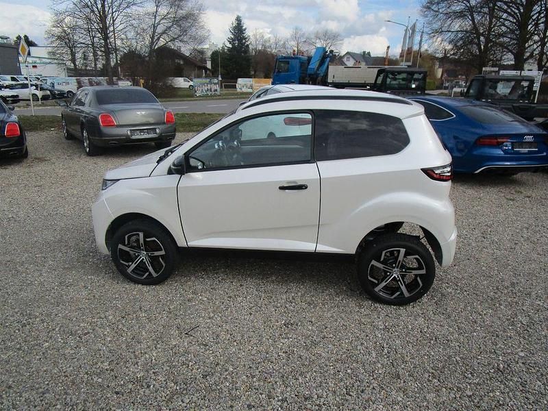 Neu Aixam Crossover Premium Premium 2026 Weiß Kleinwagen